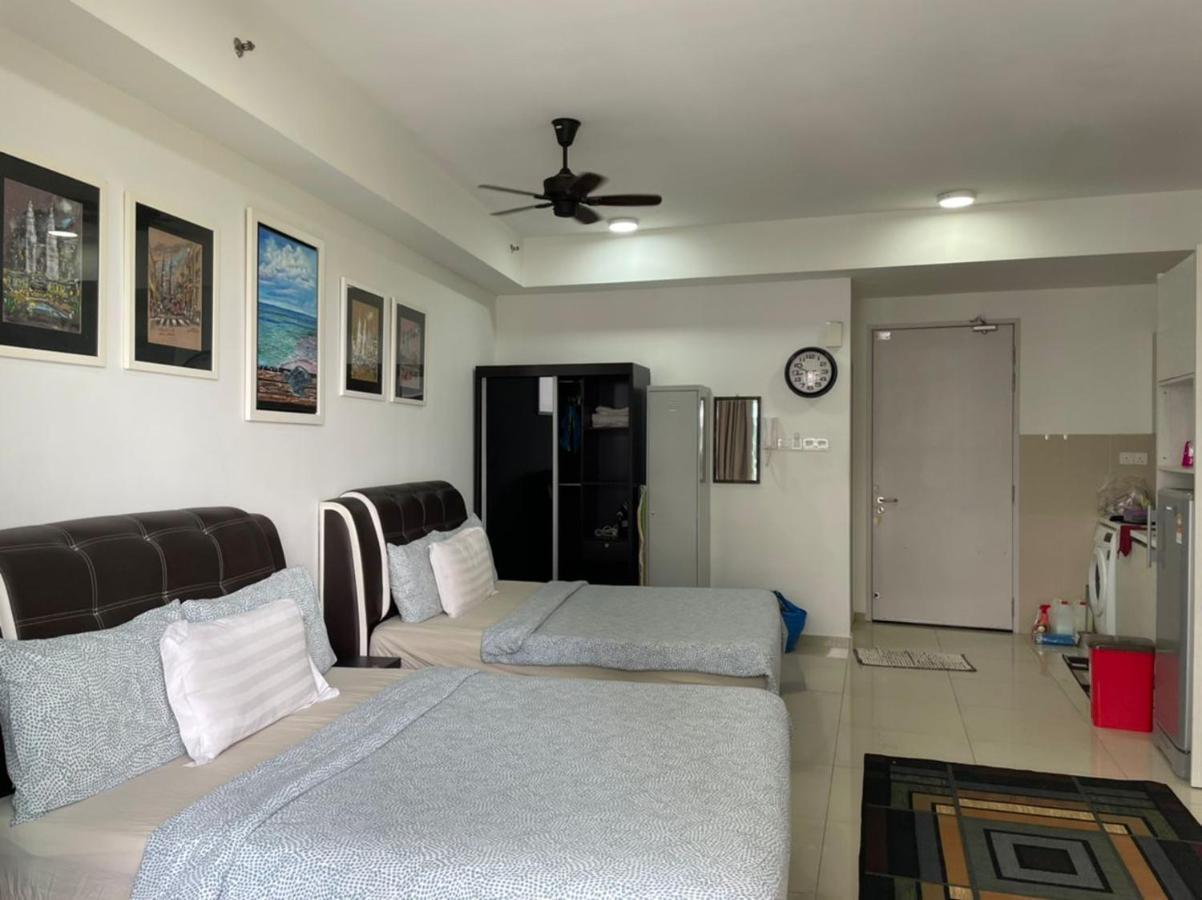 Wadi Iman Guesthouse @ I-City Shah Alam Kültér fotó